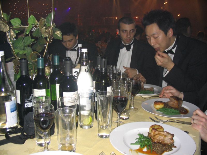 xmasParty2004 013
